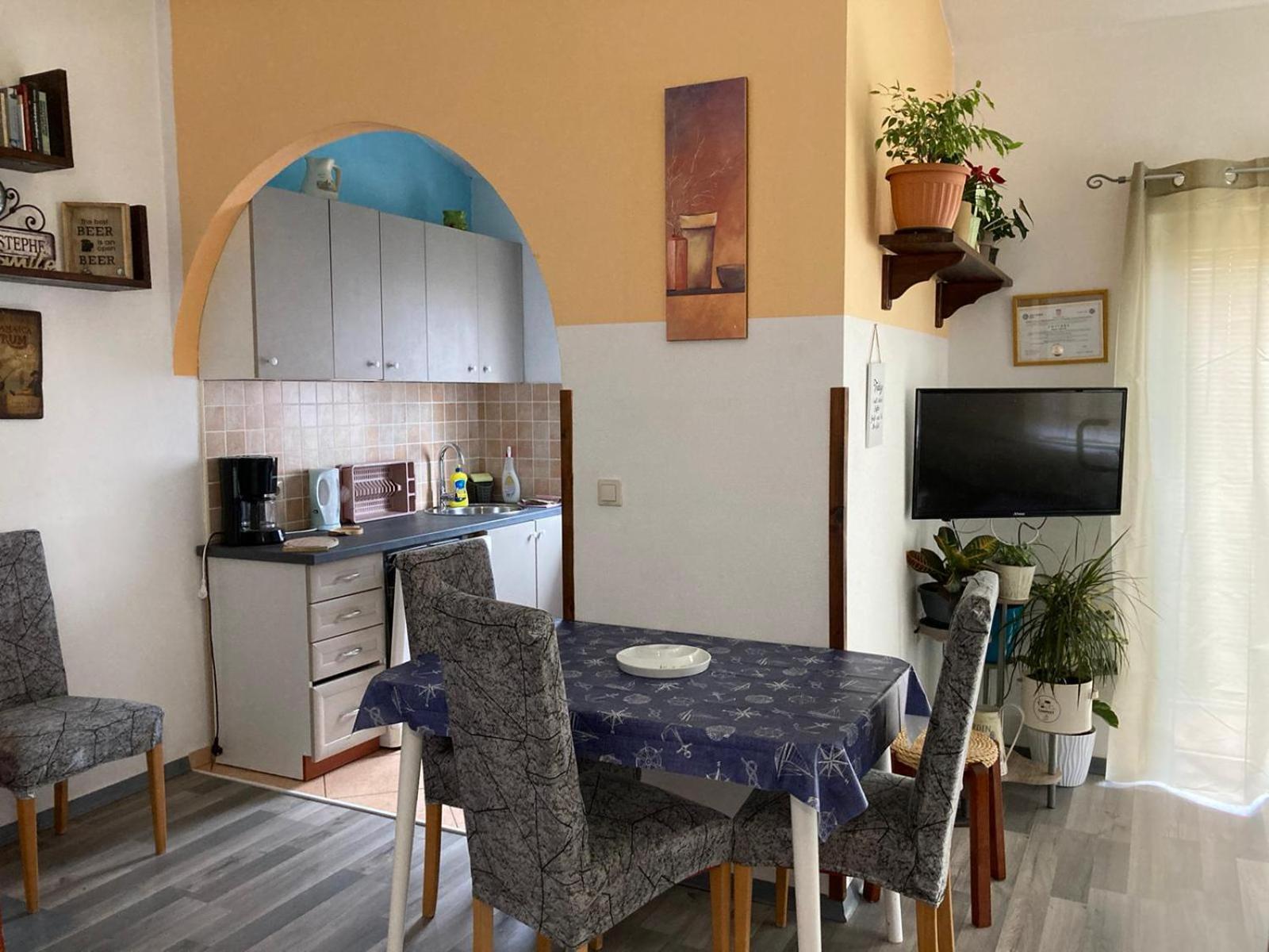 Apartman Perci Vrh Tar-Vabriga Exterior photo